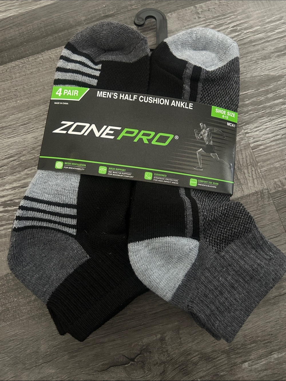 Zone Pro Men’s Half Cushion Ankle Socks - Black & Gray (4 Pack)